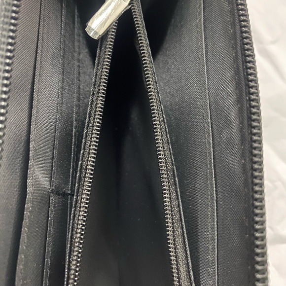 Pink Flames Zip Clutch Women’s Wallet - Picture 8 of 13